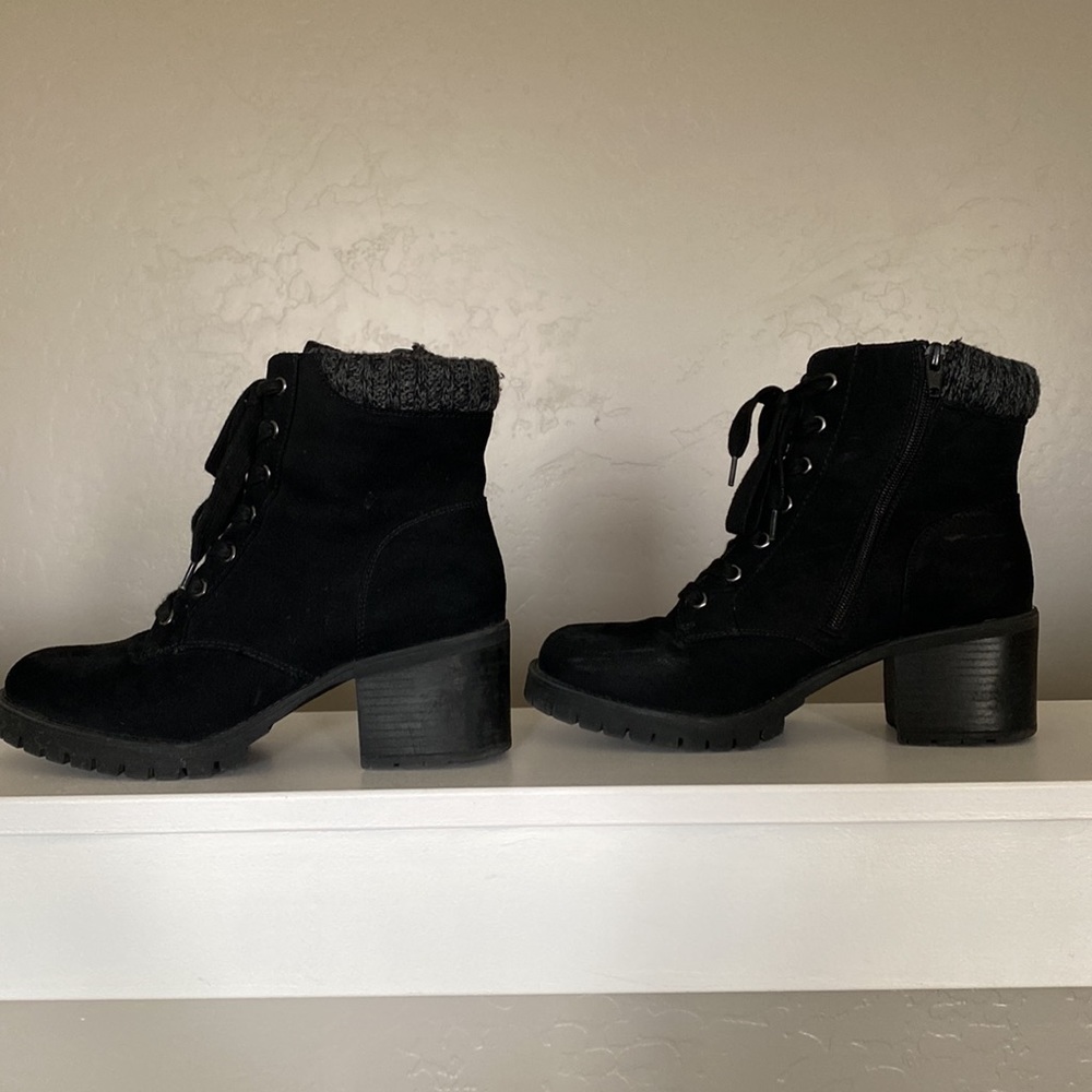 Universal Thread Bootie - Picture 4 of 8